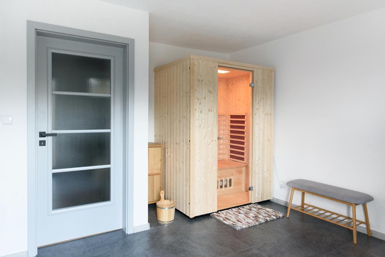 Apartman Mloci Udoli • Podyji ズノイモ エクステリア 写真