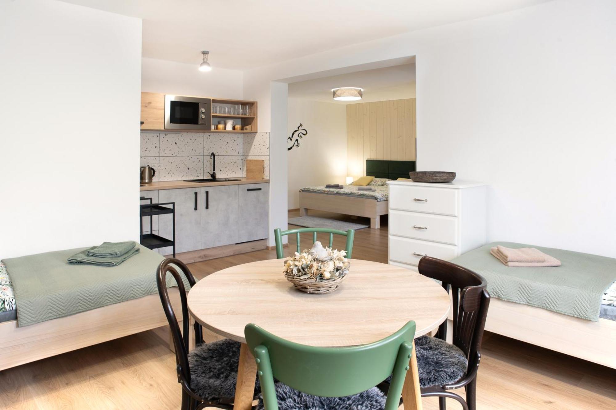Apartman Mloci Udoli • Podyji ズノイモ エクステリア 写真