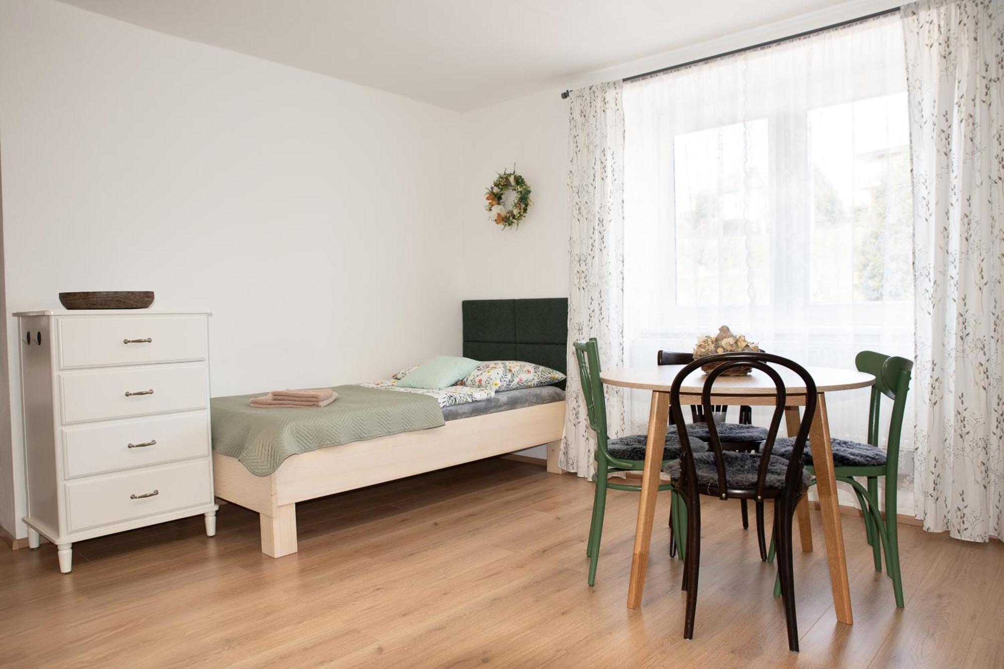 Apartman Mloci Udoli • Podyji ズノイモ エクステリア 写真