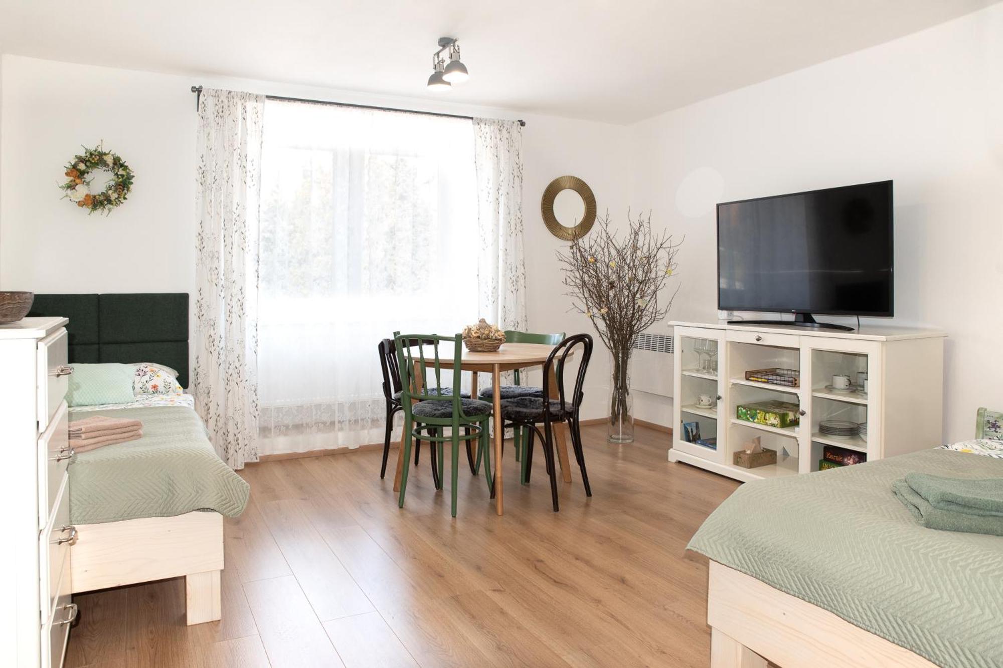 Apartman Mloci Udoli • Podyji ズノイモ エクステリア 写真